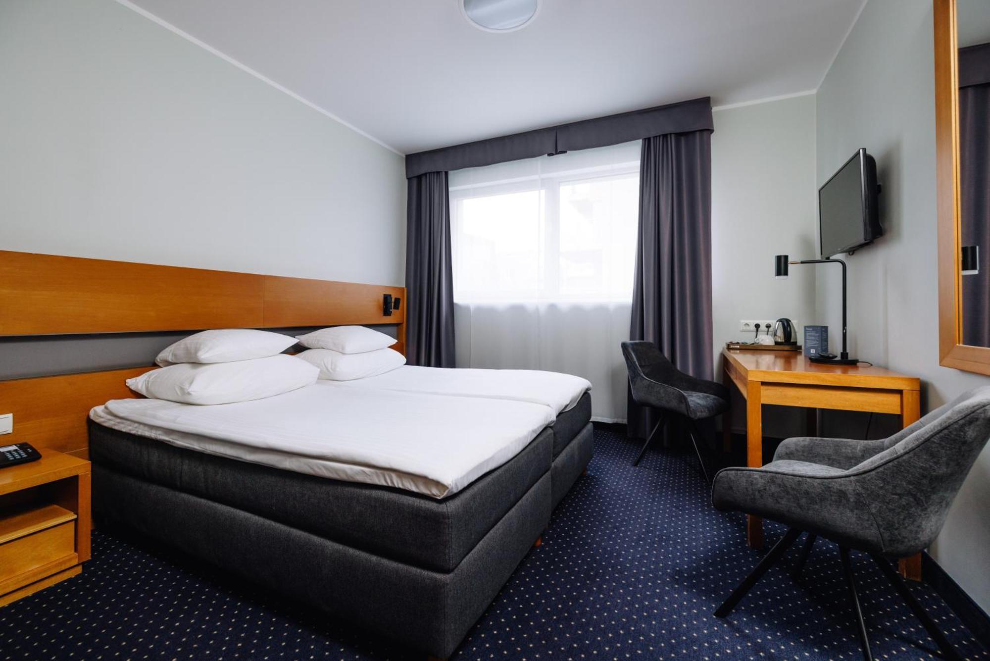 Standard Double Room,1742572254:JPEG